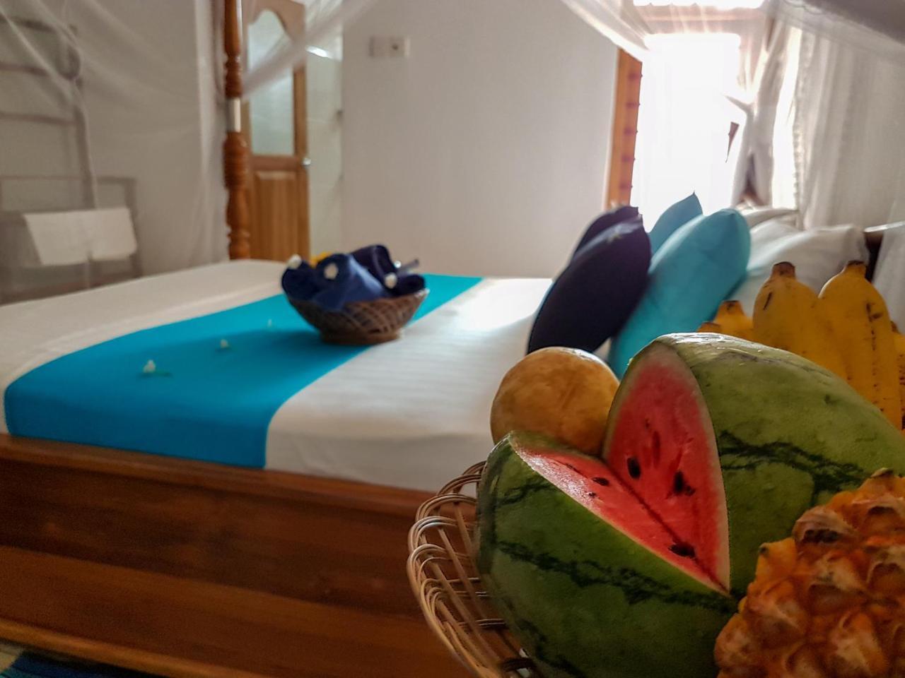 White Villa Beach Resort Mirissa Εξωτερικό φωτογραφία